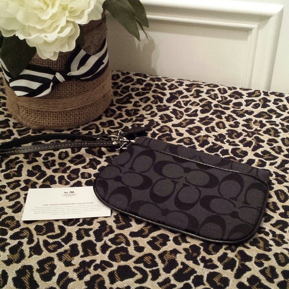 Authentic Coach Wristlet