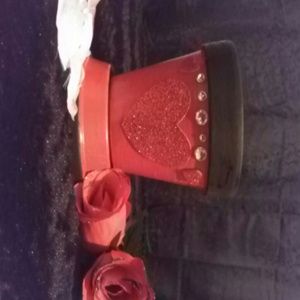 Heart decorated flower pot