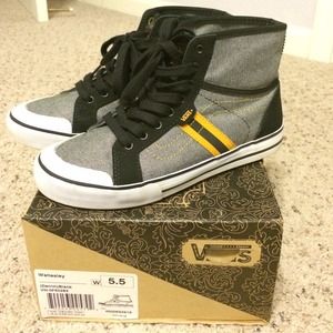 Wellesley Hightop Vans