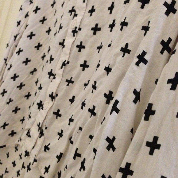 H&M button up - Picture 2 of 2