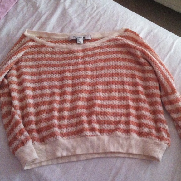 Cropped sweater - Picture 1 of 1