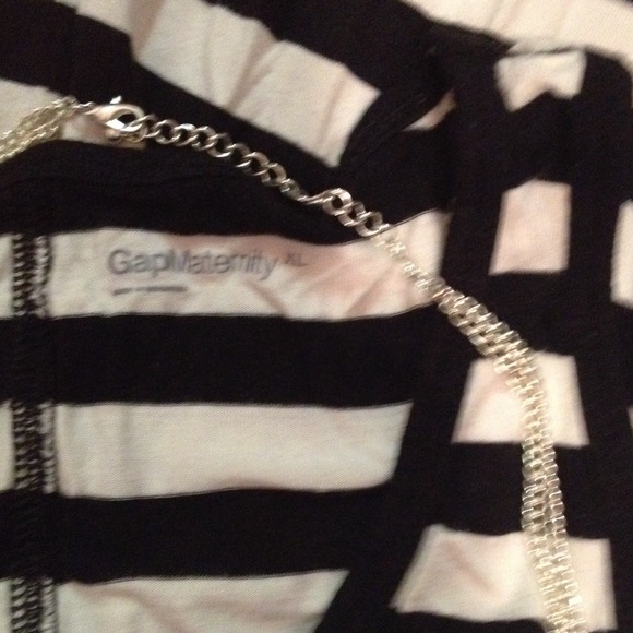 Maxi maternity dress - Picture 2 of 3