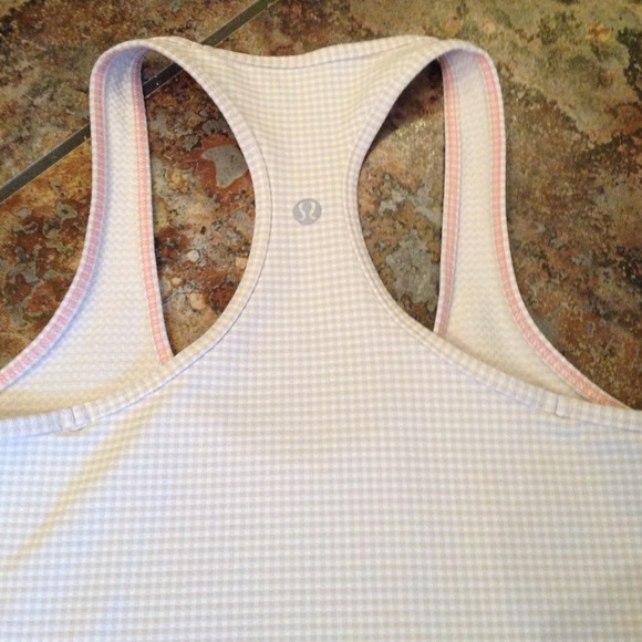 lululemon athletica Tops - 🚫SOLD🚫 Lululemon Cool Racerback Tank