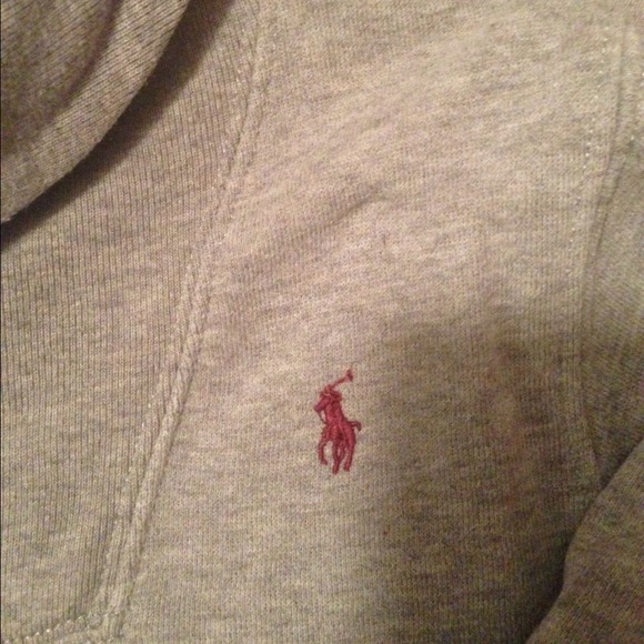 Sweater✨✨SOLD✨✨ - Picture 2 of 3
