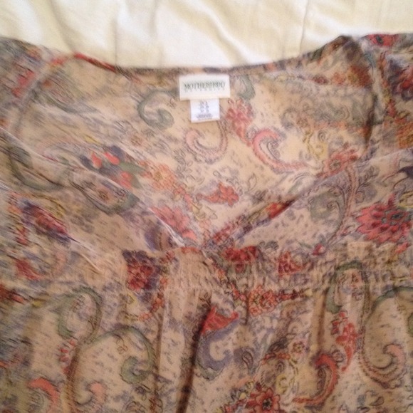 Nude with flowers see through maternity  blouse. - Picture 3 of 4