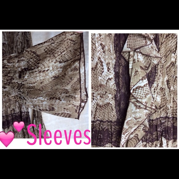 Top by NOTCHES.  Purchased at Macy's. Size Large. - Picture 4 of 4