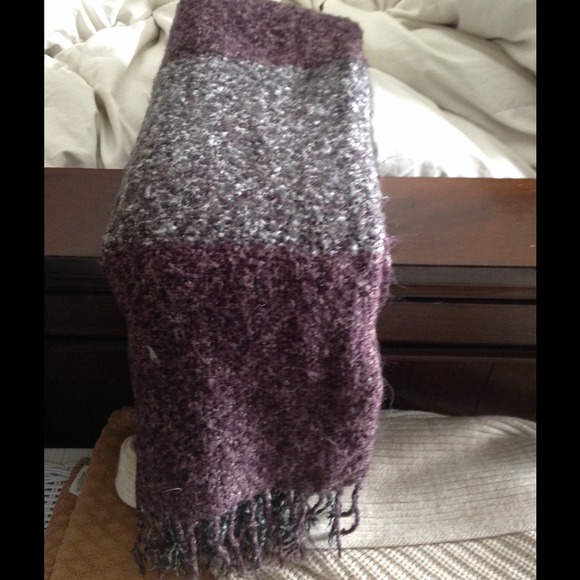 Awesome scarf with neat colors