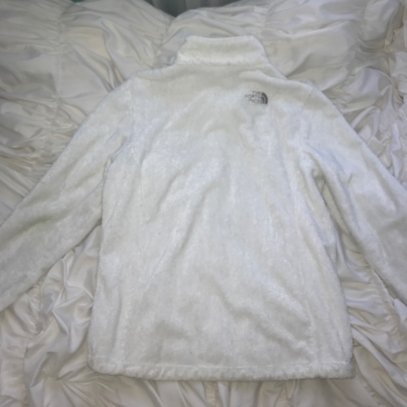 Women's White Fluffy North Face Jacket - Picture 5 of 8