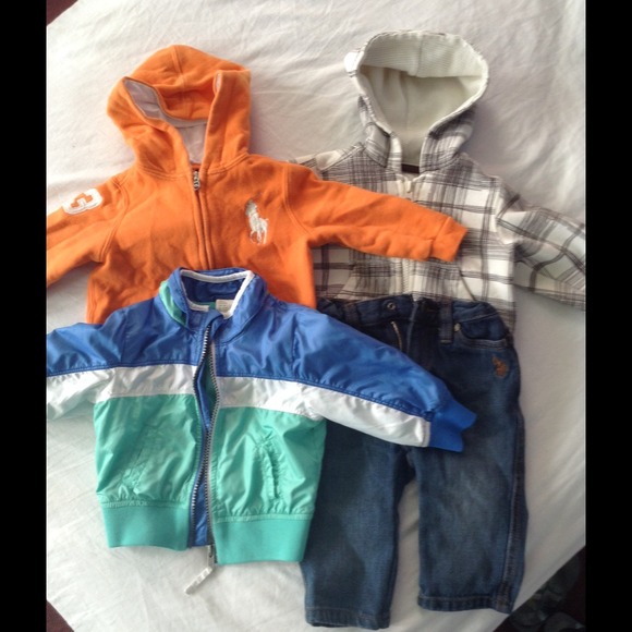 3 Baby Boys Sweater And 1 Pant