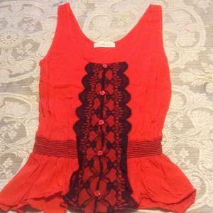 Solemis red and black sleeveless party top