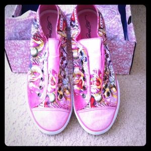 💕AUTHENTIC PINK ED HARDY CHUCKS💕