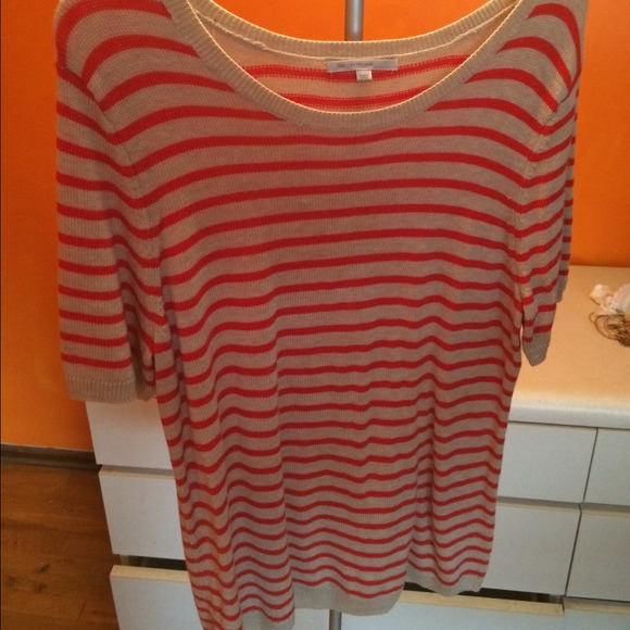 Red and Creme Stripes Gap Tshirt Sweater - Picture 3 of 3