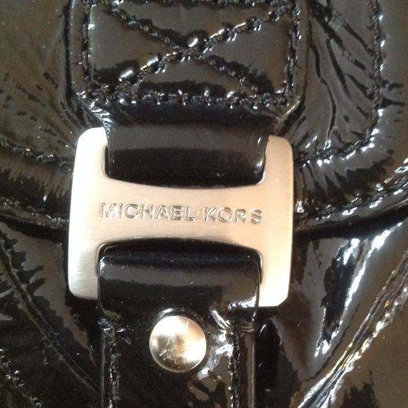 Handbag - Picture 2 of 2