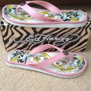 💕AUTHENTIC PINK ED HARDY FLIP FLOPS💕