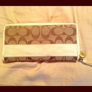 Coach wallet