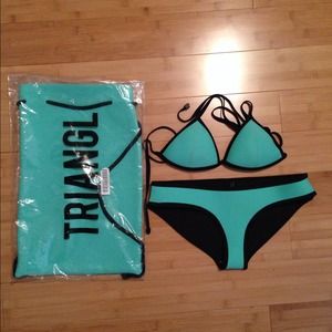 NWOT "Miami mint" Triangl swim bikini