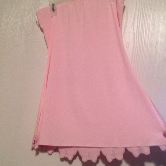 Pink top - Picture 2 of 2