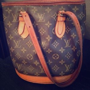 Authentic Louis Vuitton Petit