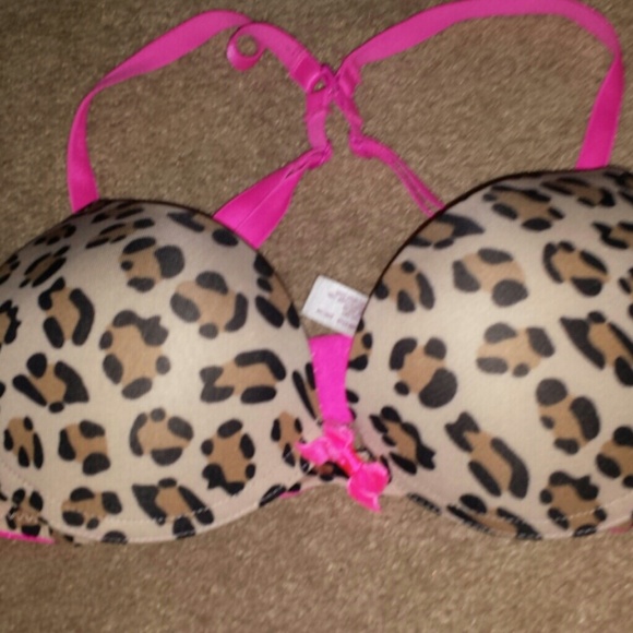 Traded Cheetah bra