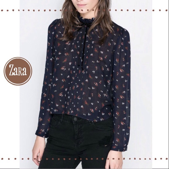 Zara Tops - ✨1dayonly ✨NWOT Zara, Printed top with velvet bow