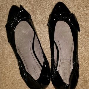 Nicole flats.