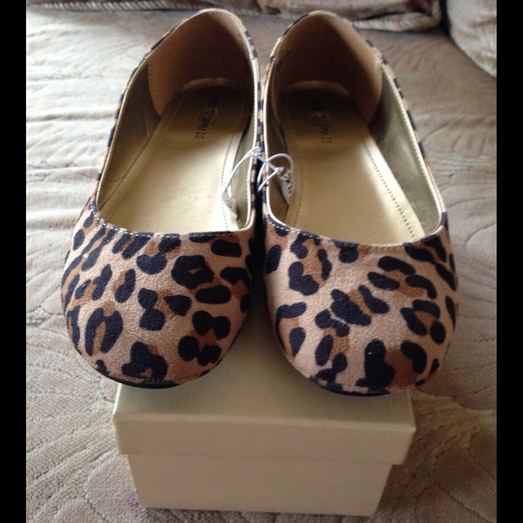 Leopard Flats