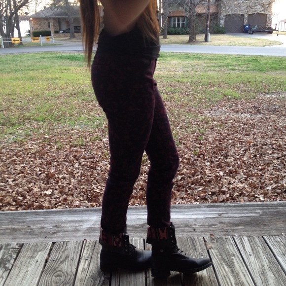 💕RESERVED💕 - Picture 2 of 4