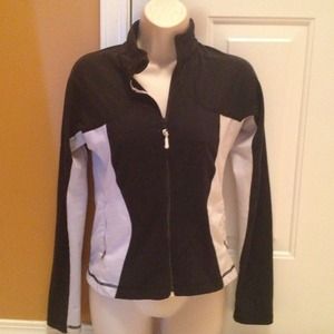 Lululemon jacket size 6