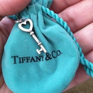 Tiffany's necklace