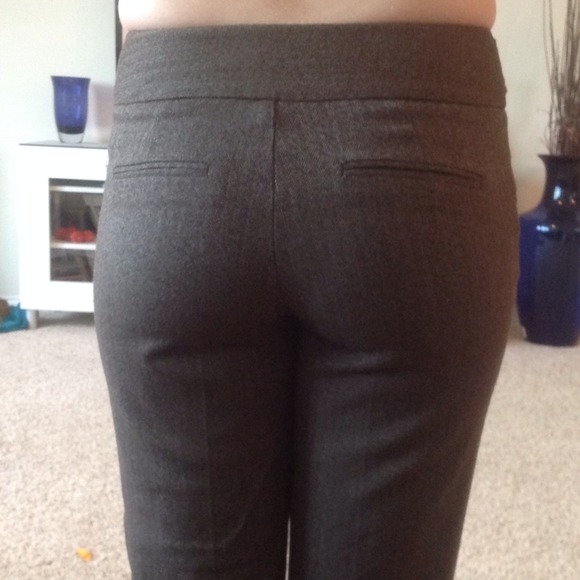 Brown tweed capris - Picture 2 of 3
