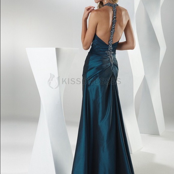 T-Strap Backless Silver Gown - Picture 4 of 4