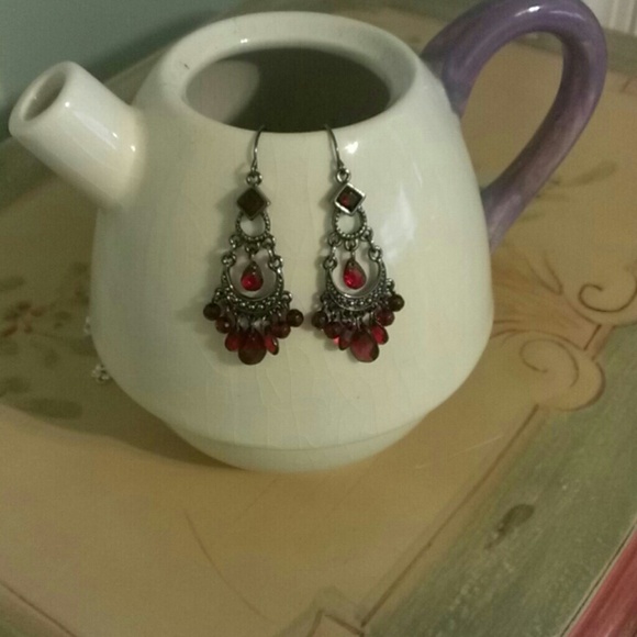 Vintage look earrings
