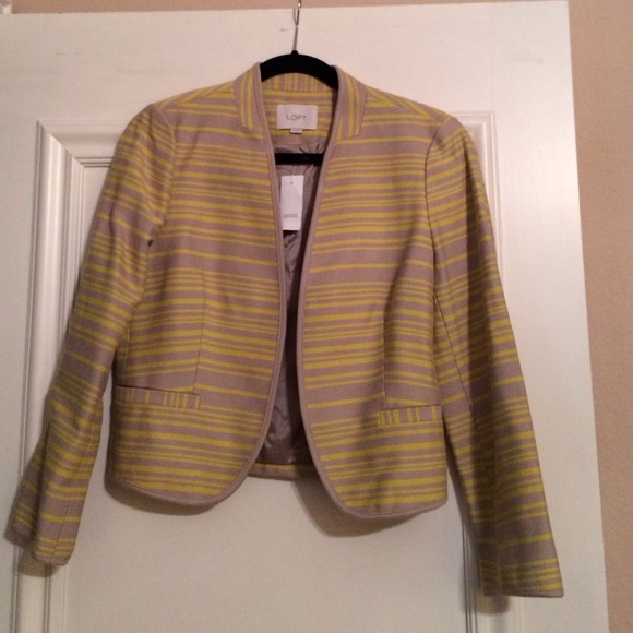 Jacket - Picture 1 of 2