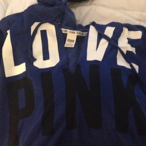 love pink hoodie