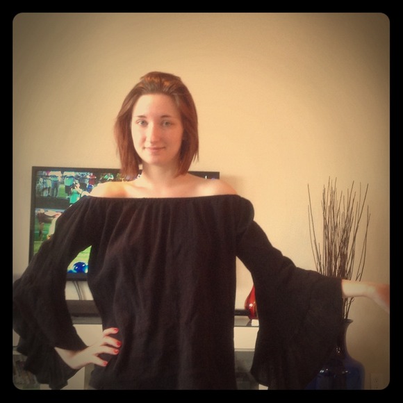 Black off shoulder top with flare sleeves - Picture 1 of 1