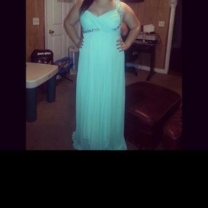 Prom/formal dress