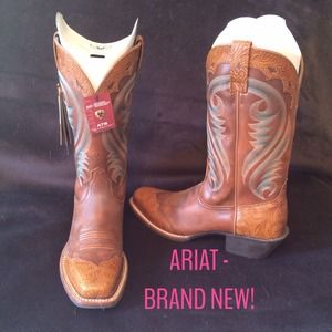 ON HOLD FOR @cynthia994