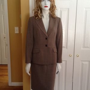 Great suit for the office!