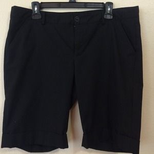 🎀SOLD🎀 Gap Stretch Dress Shorts Size 14