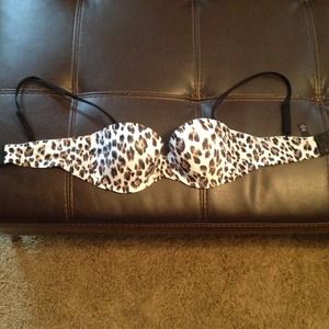 VS sexy leopard bra. Multi-way bra. 🌹