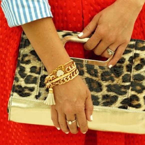Leopard faux leather clutch with handle