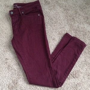 burgundy skinny jeans