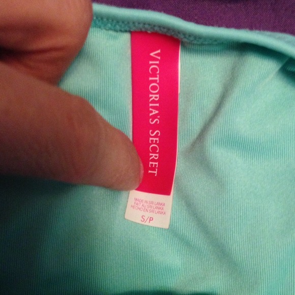 Victorias Secret strapless bikini - Picture 2 of 4