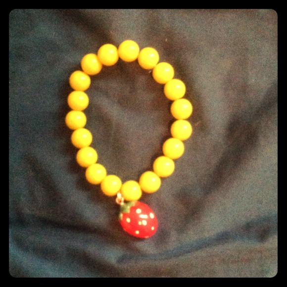 Cute beaded bracelet. - Picture 1 of 1