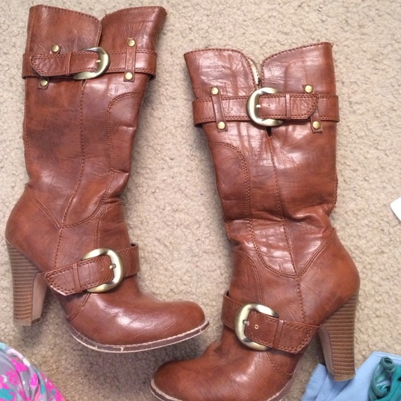 Brown boots