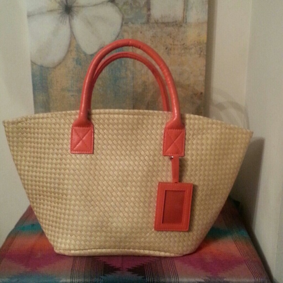 Straw Handbag - Picture 1 of 1