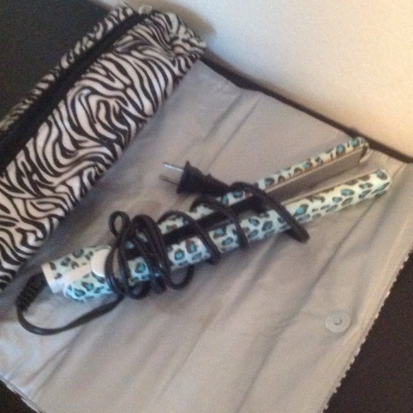 Leopard con air working flat iron case and pad - Picture 3 of 3