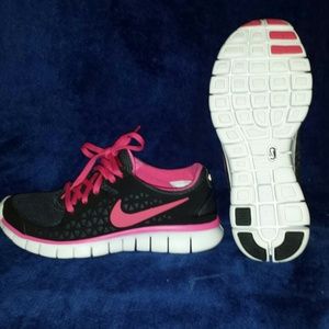 Nike Free Run- NWOT