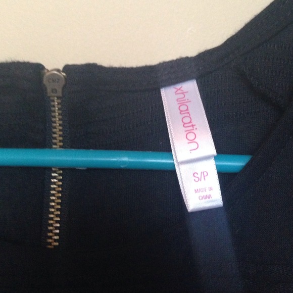 ❌SOLD on Vinted❌ Xhilaration Black Peplum Tank Top - Picture 4 of 4