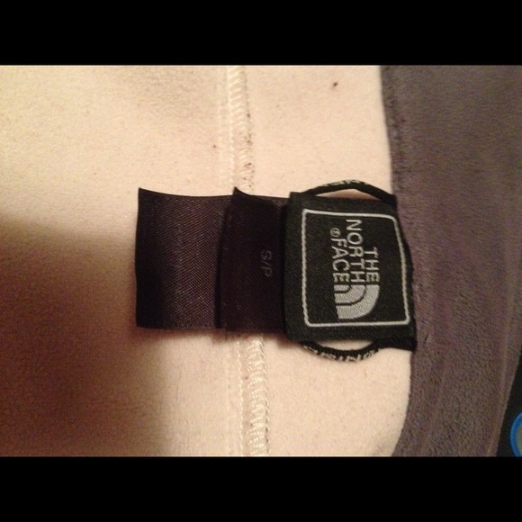 Size small north face apex jacket, like new! - Picture 3 of 4